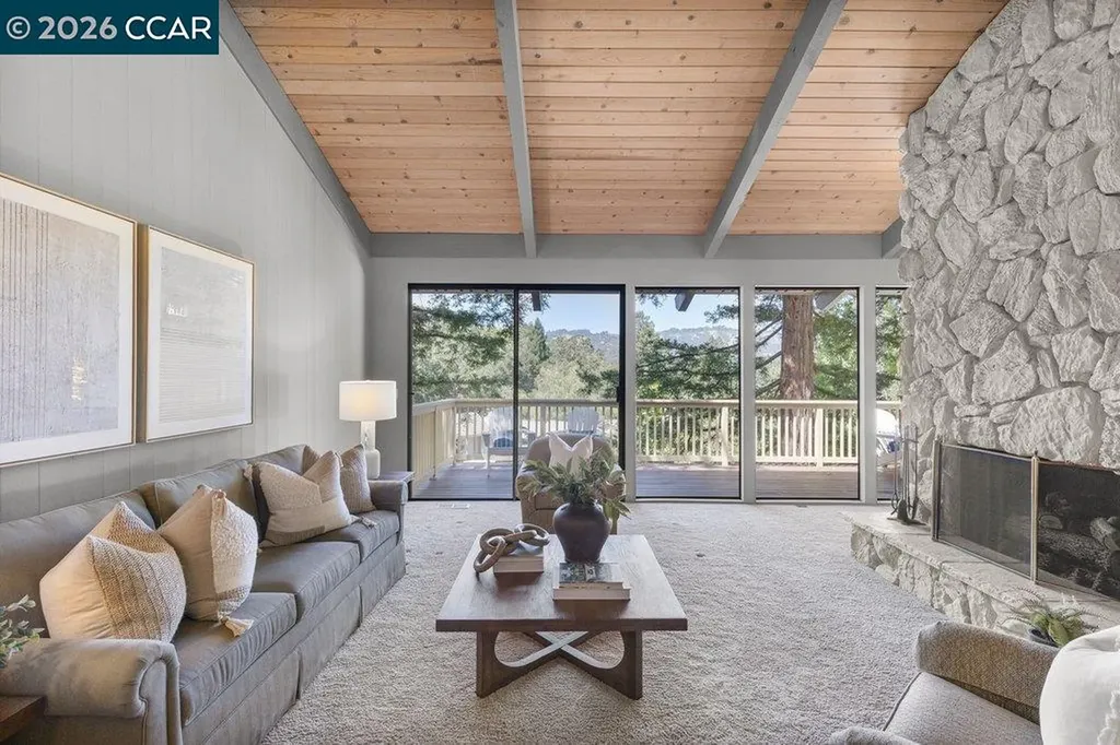 50 Altarinda Drive Orinda CA 94563