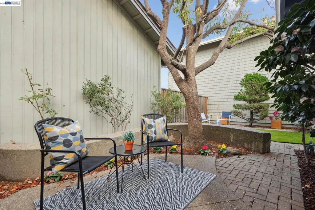 30 Sea Bridge Alameda CA 94502