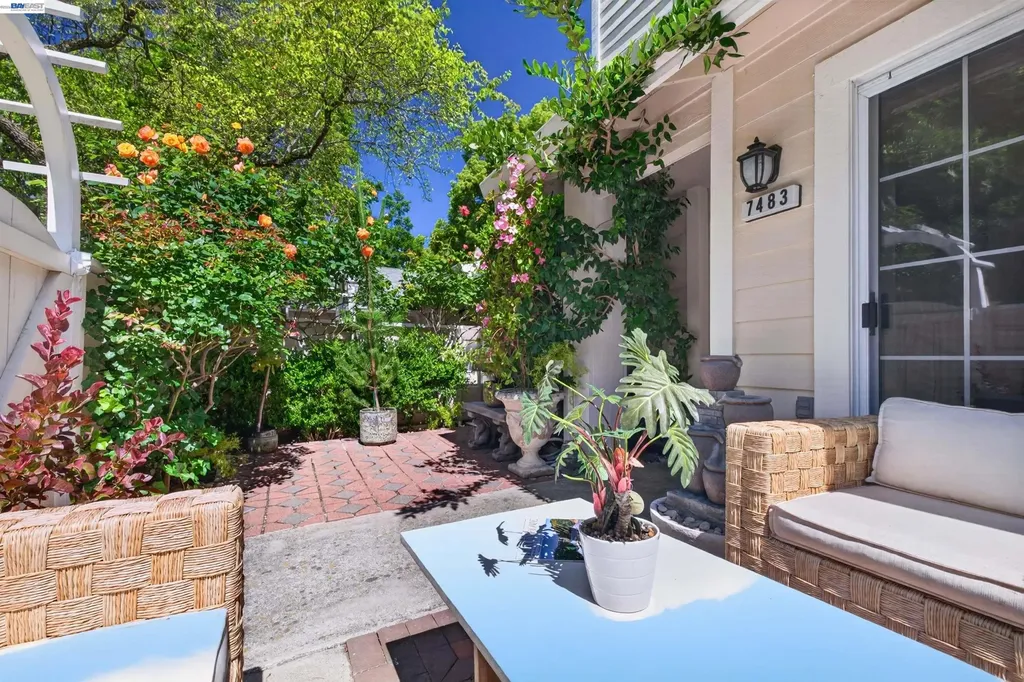 7483 Stonedale Drive Pleasanton CA 94588