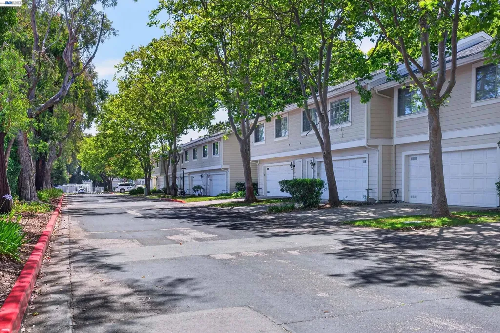 7483 Stonedale Drive Pleasanton CA 94588
