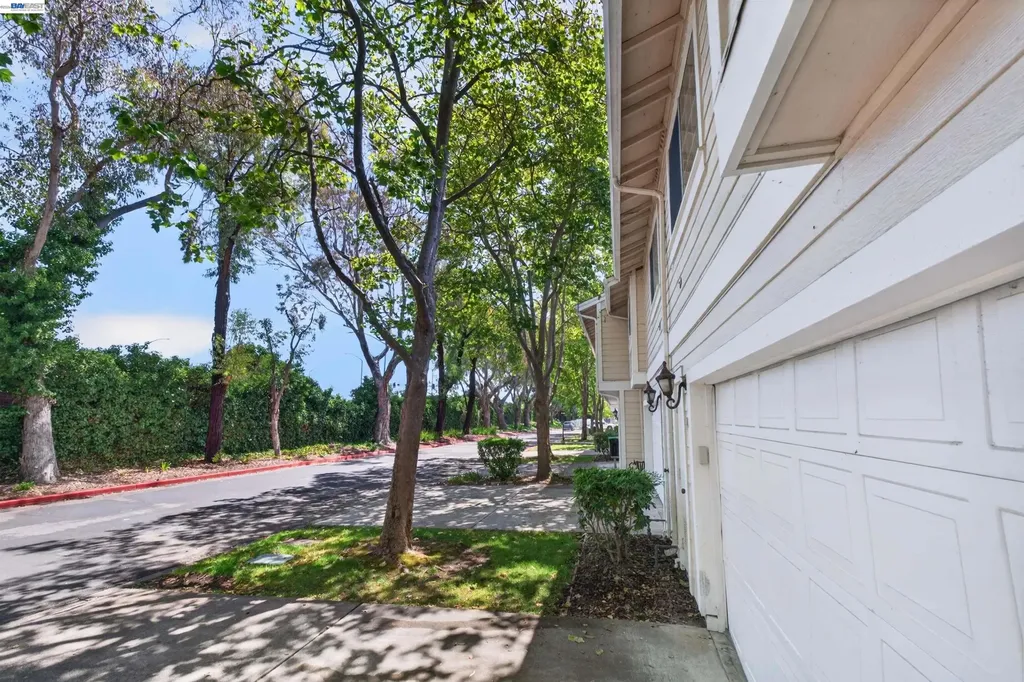 7483 Stonedale Drive Pleasanton CA 94588