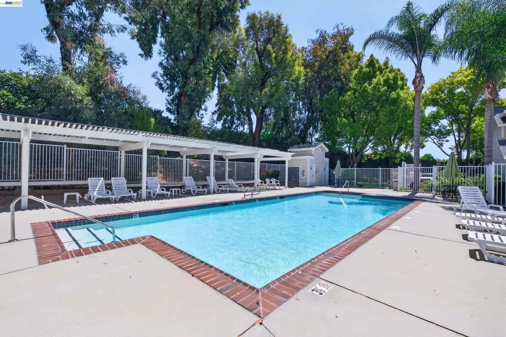 7483 Stonedale Drive Pleasanton CA 94588