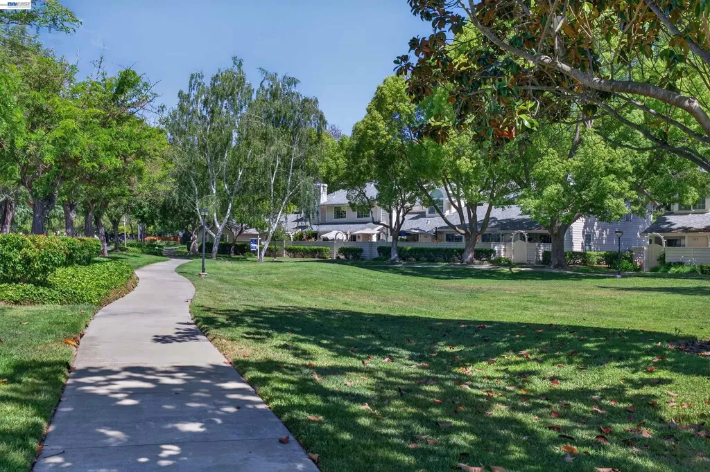 7483 Stonedale Drive Pleasanton CA 94588