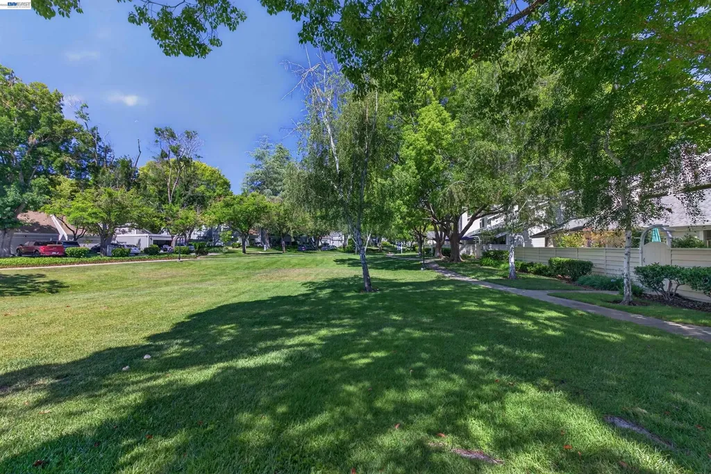 7483 Stonedale Drive Pleasanton CA 94588