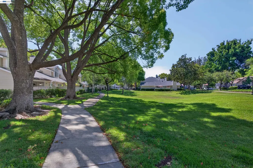 7483 Stonedale Drive Pleasanton CA 94588