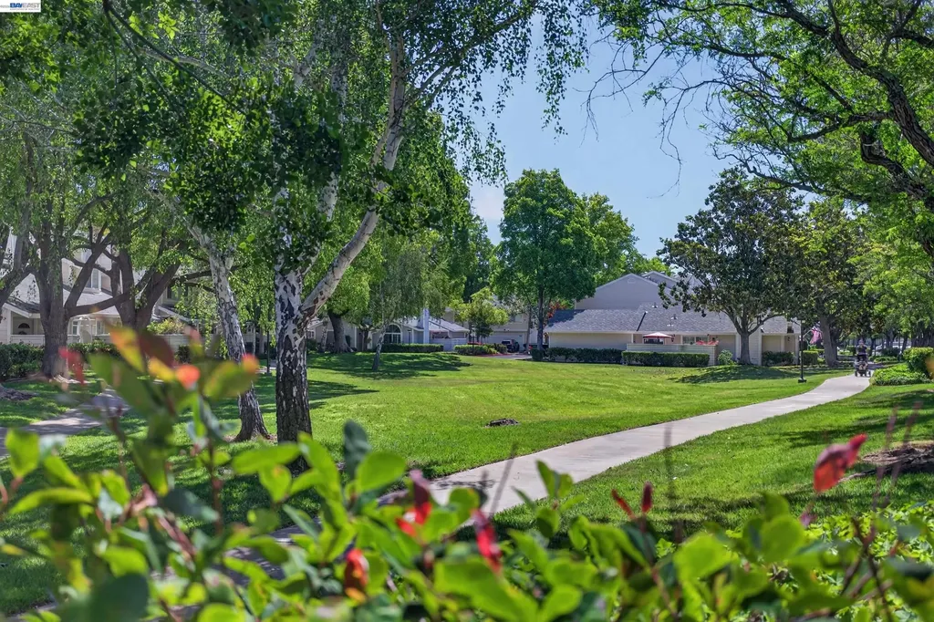 7483 Stonedale Drive Pleasanton CA 94588