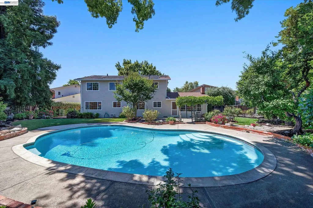 1719 Baywood Court Pleasanton CA 94566
