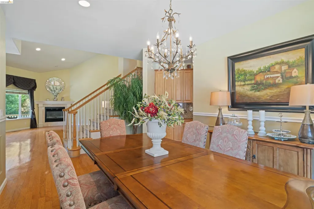 628 Stanley Lane El Sobrante CA 94803