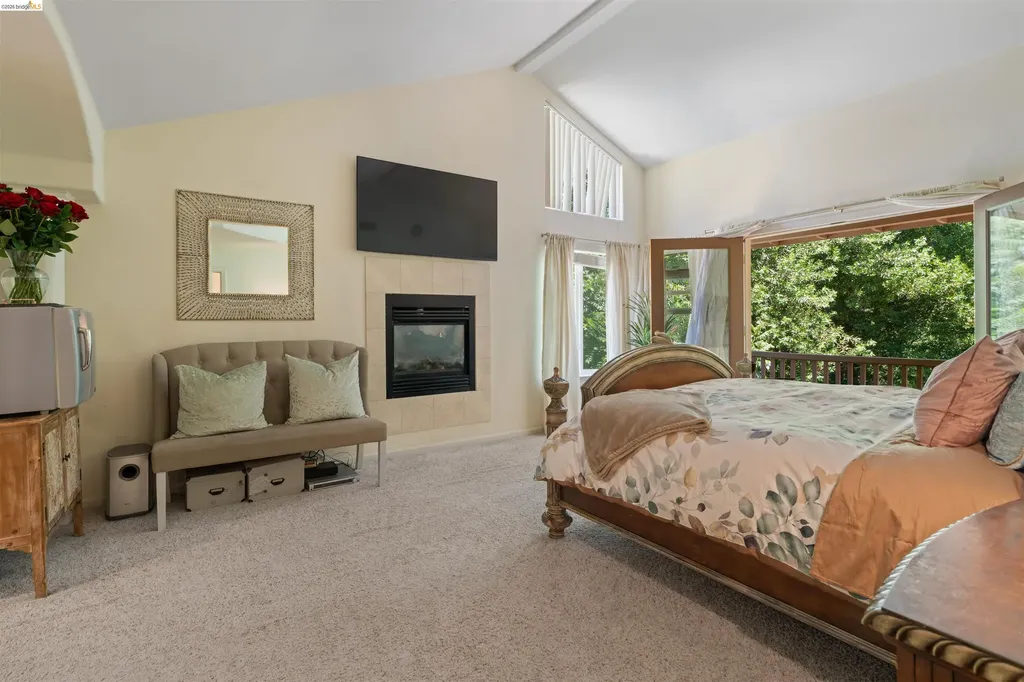 628 Stanley Lane El Sobrante CA 94803