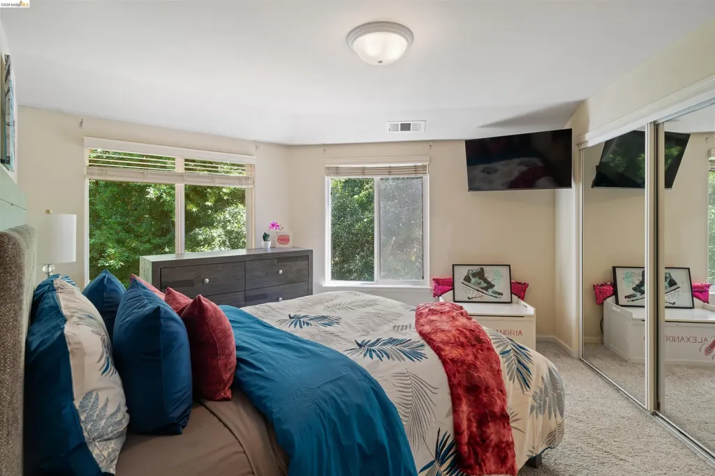 628 Stanley Lane El Sobrante CA 94803