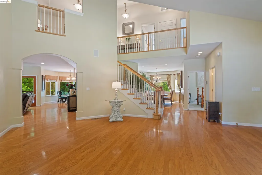 628 Stanley Lane El Sobrante CA 94803