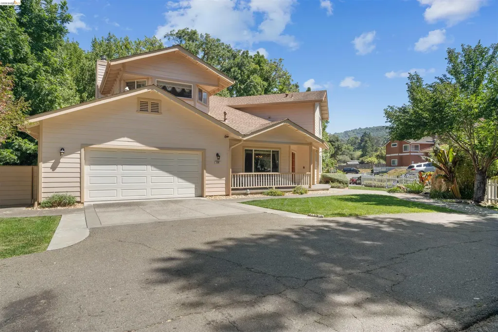 628 Stanley Lane El Sobrante CA 94803