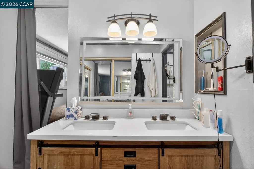 130 Jennifer Lane Vacaville CA 95687