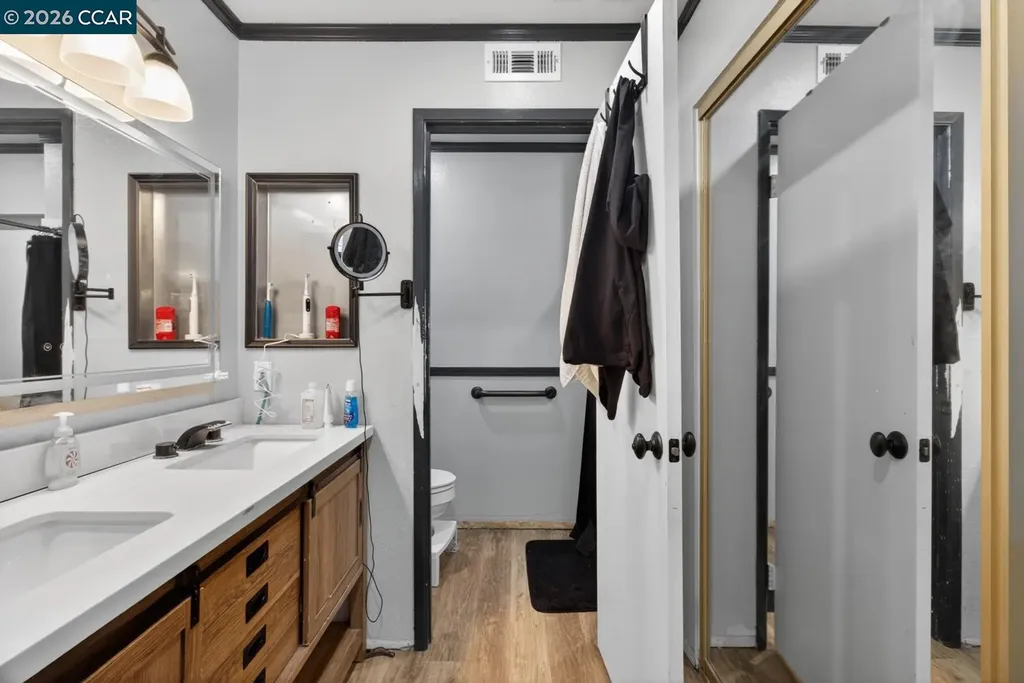 130 Jennifer Lane Vacaville CA 95687