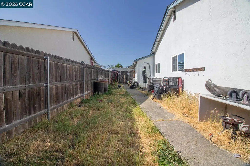 130 Jennifer Lane Vacaville CA 95687
