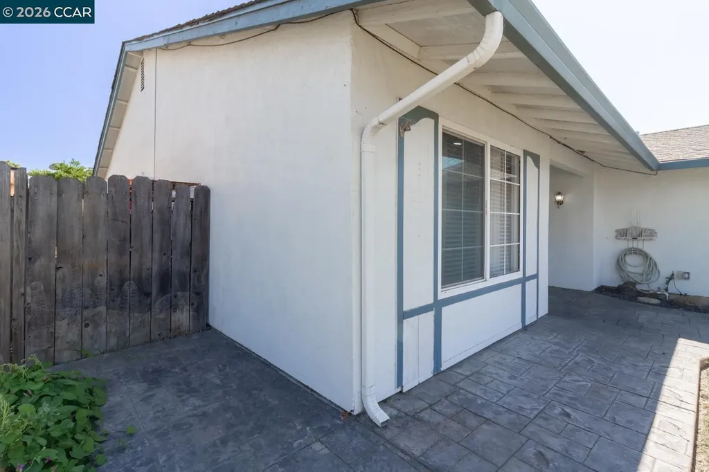 130 Jennifer Lane Vacaville CA 95687