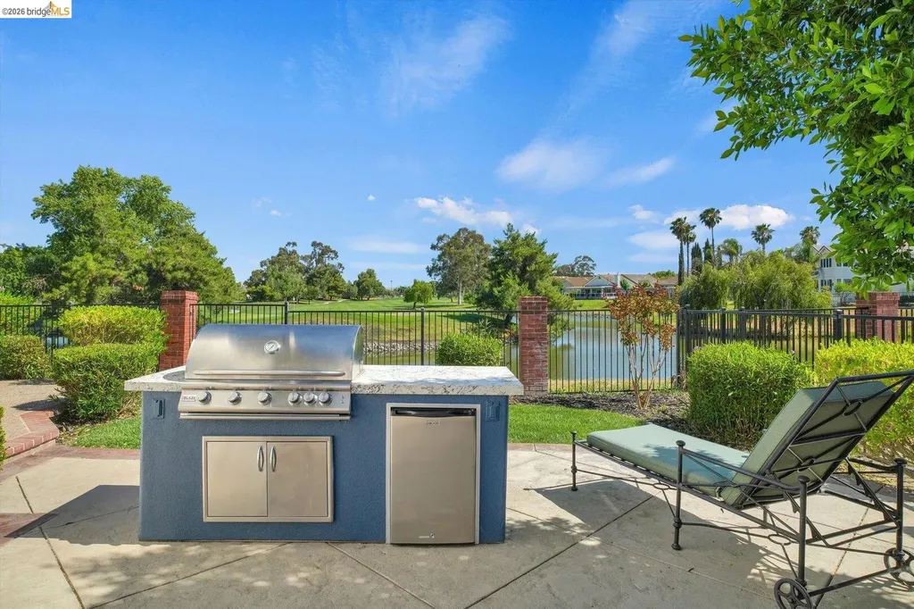 5530 Edgeview Drive Discovery Bay CA 94505