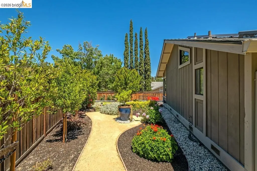 1431 Huston Road Walnut Creek CA 94597