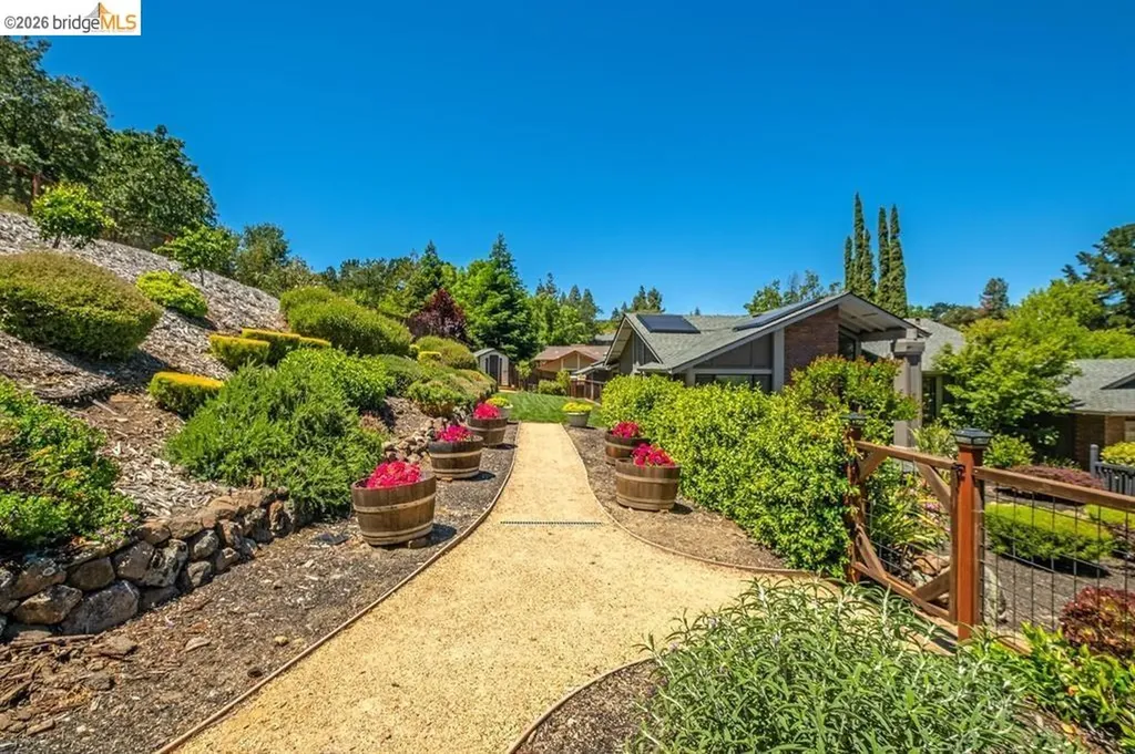 1431 Huston Road Walnut Creek CA 94597