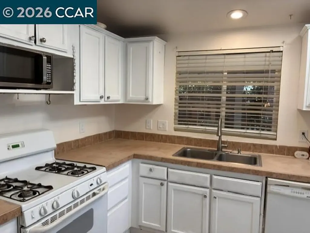 271 Carob Way Pacheco CA 94553