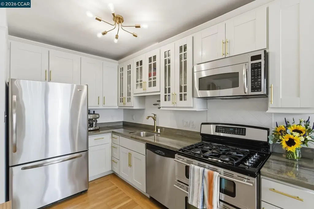 286 Parnassus Avenue San Francisco CA 94117