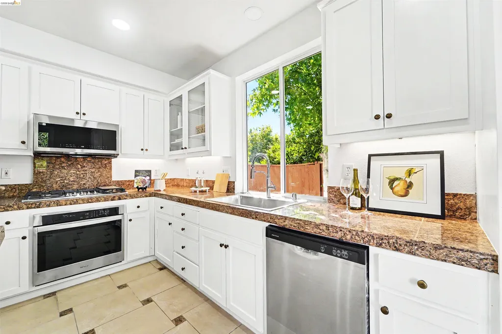 2401 Silveria Way Antioch CA 94531