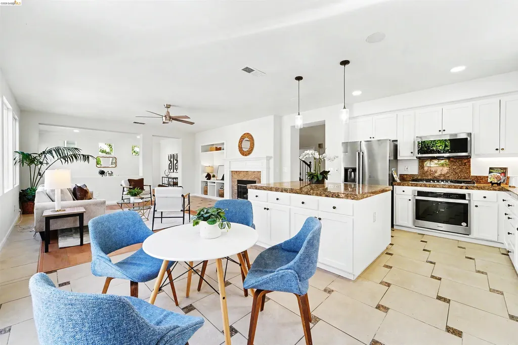 2401 Silveria Way Antioch CA 94531