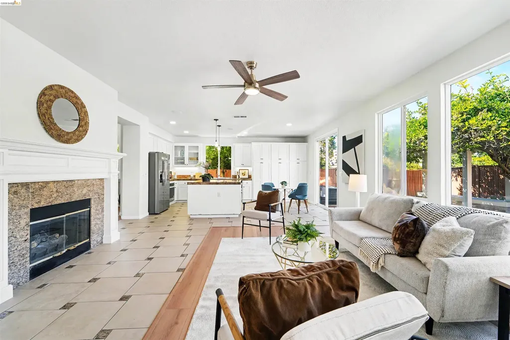 2401 Silveria Way Antioch CA 94531