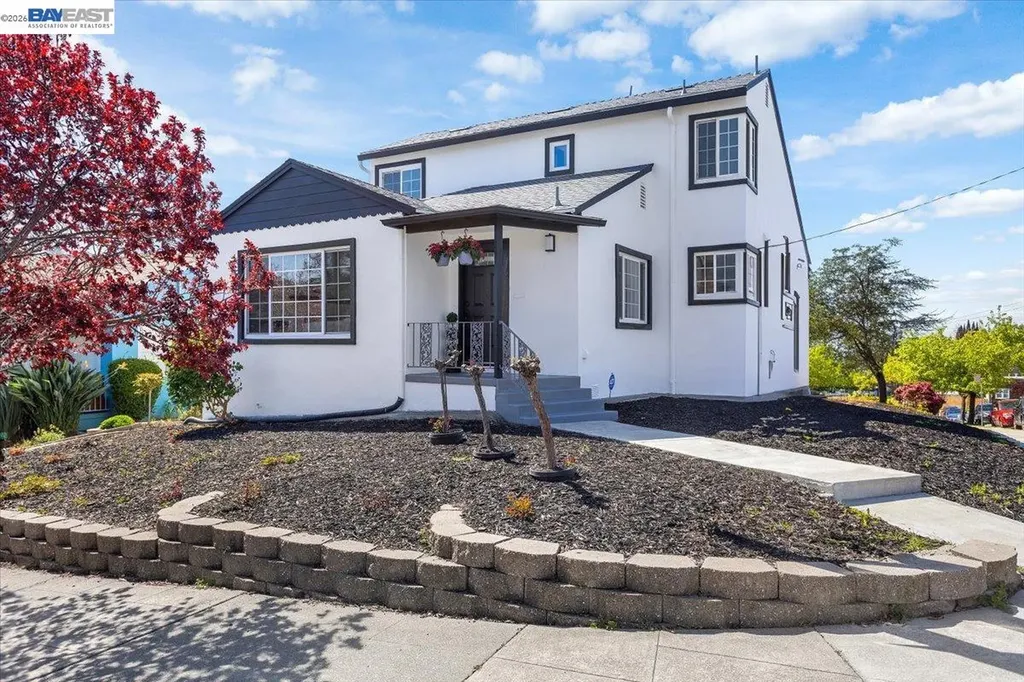 5301 Brann Street Oakland CA 94619