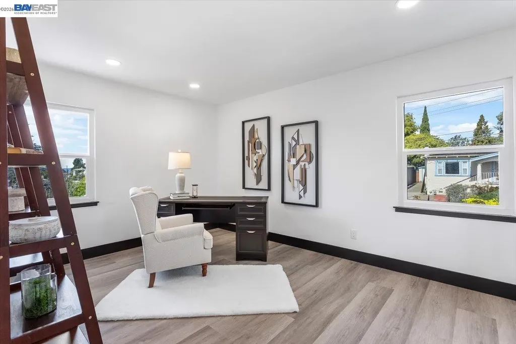 5301 Brann Street Oakland CA 94619
