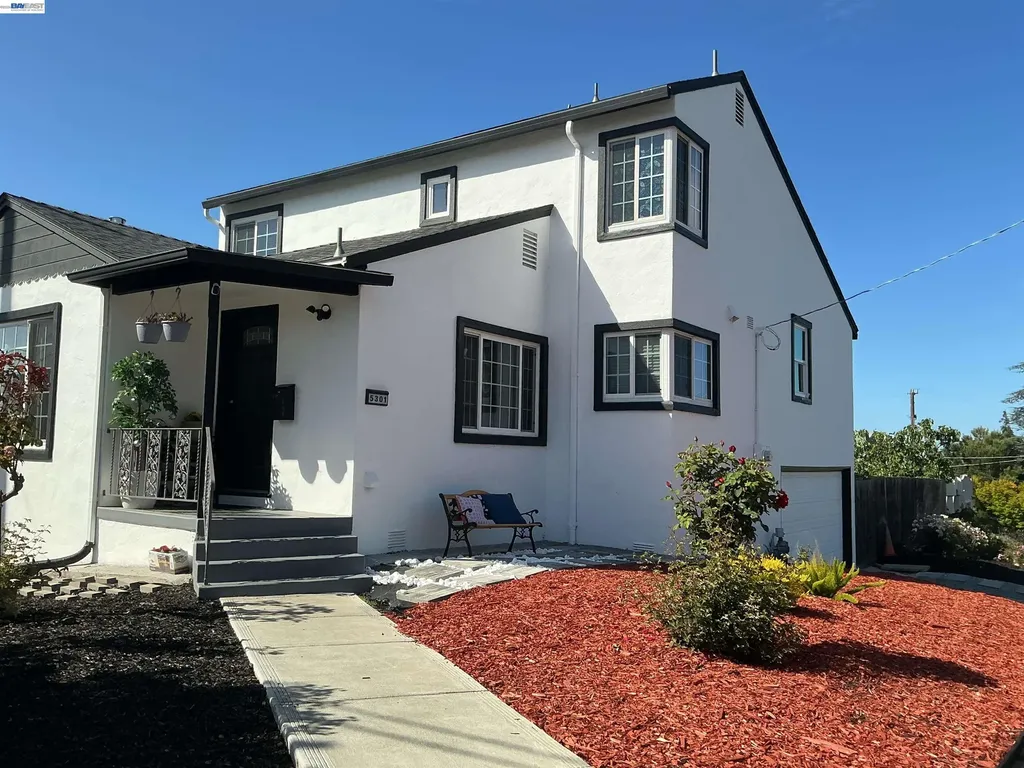 5301 Brann Street Oakland CA 94619