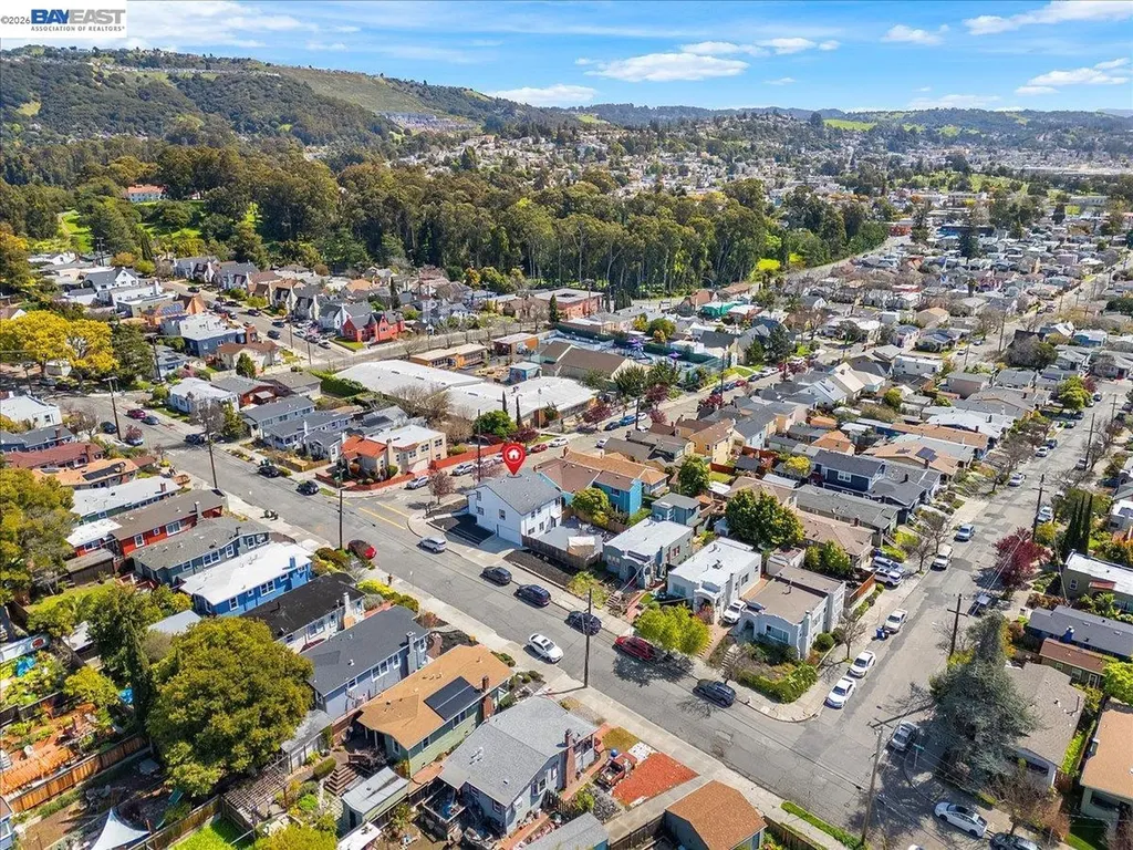 5301 Brann Street Oakland CA 94619