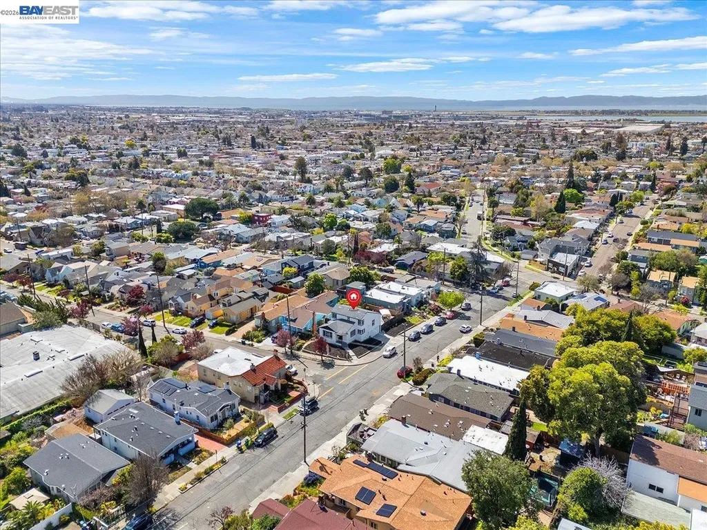 5301 Brann Street Oakland CA 94619