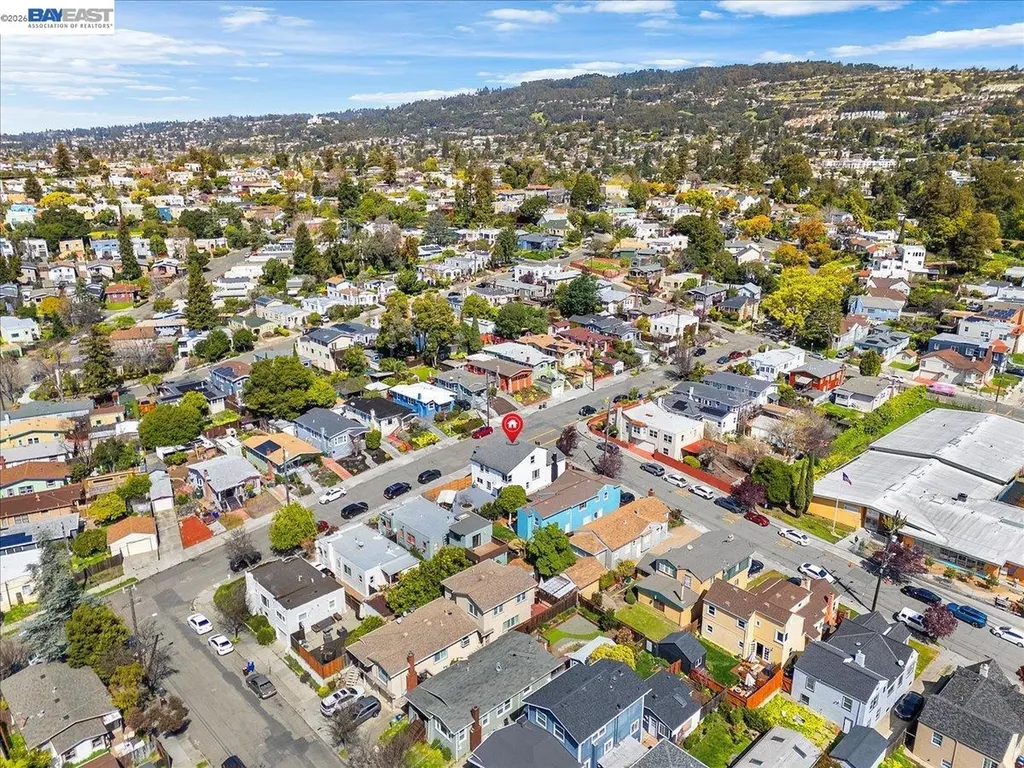 5301 Brann Street Oakland CA 94619