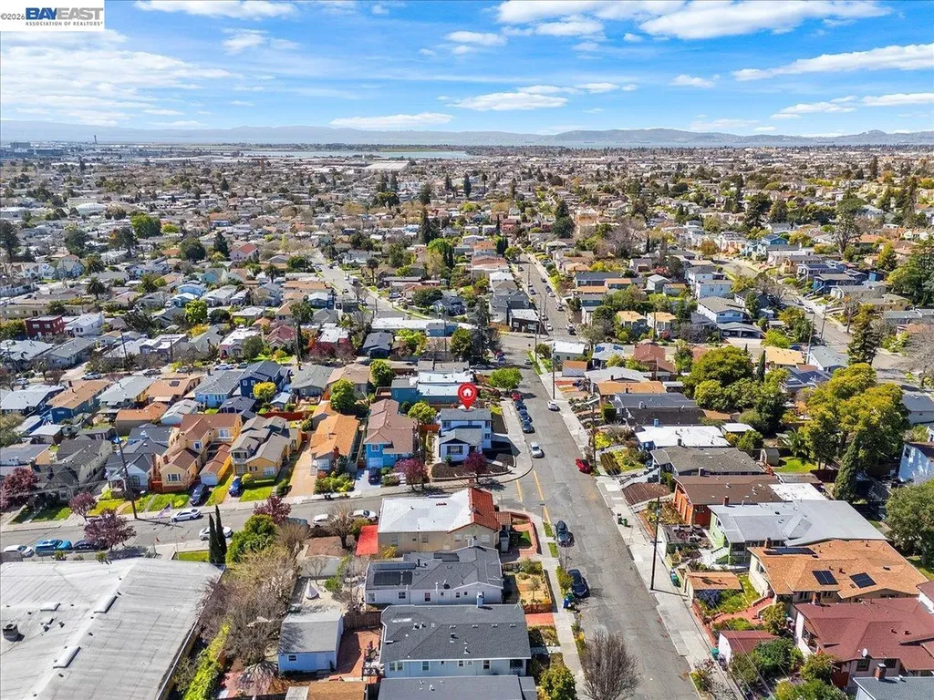 5301 Brann Street Oakland CA 94619