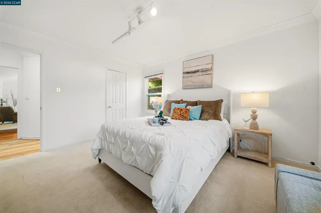 31 Elliot Drive Pleasant Hill CA 94523