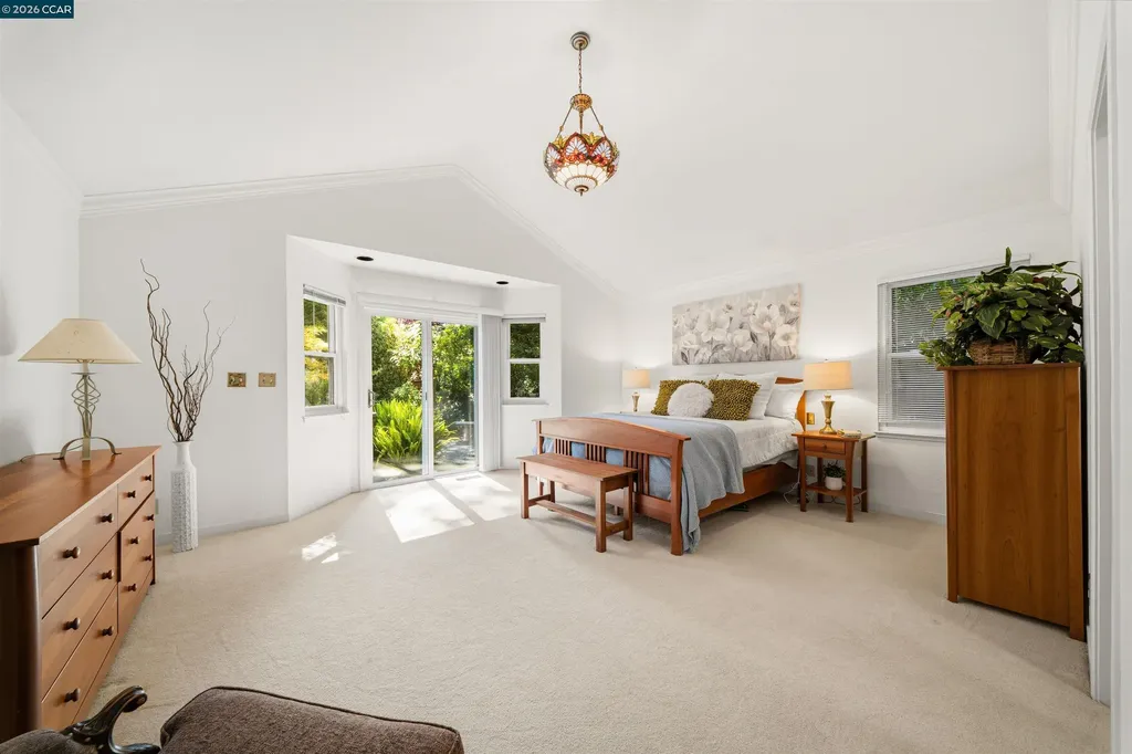 31 Elliot Drive Pleasant Hill CA 94523