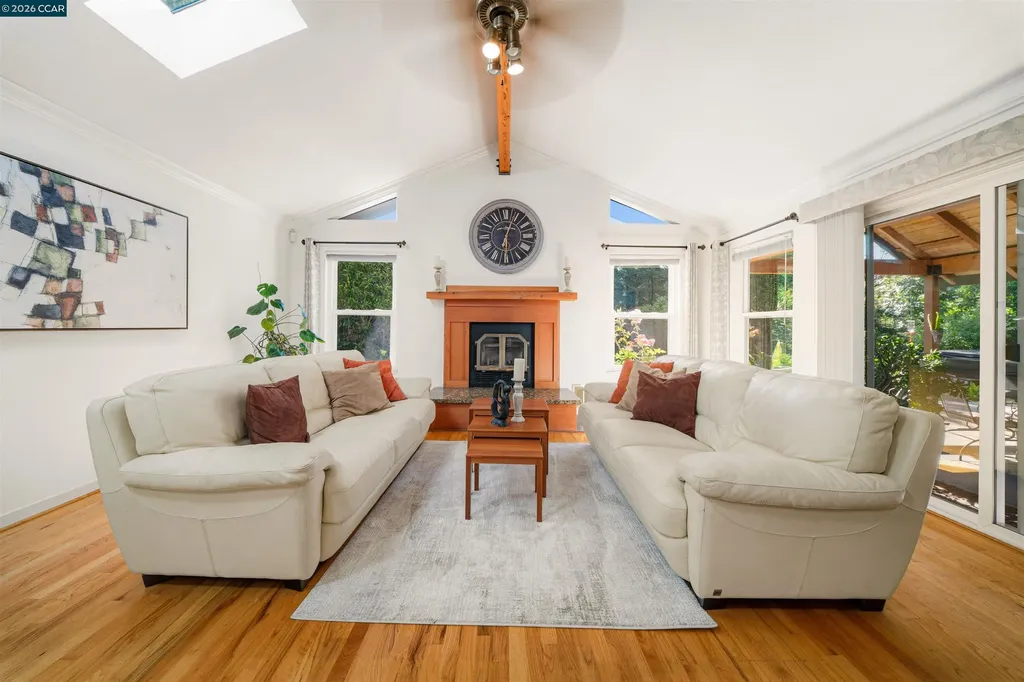 31 Elliot Drive Pleasant Hill CA 94523