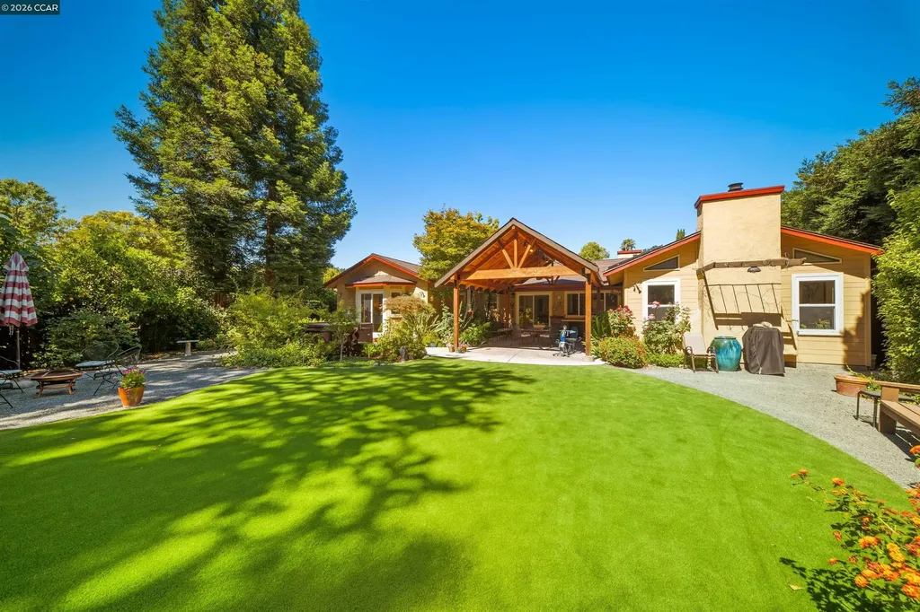 31 Elliot Drive Pleasant Hill CA 94523