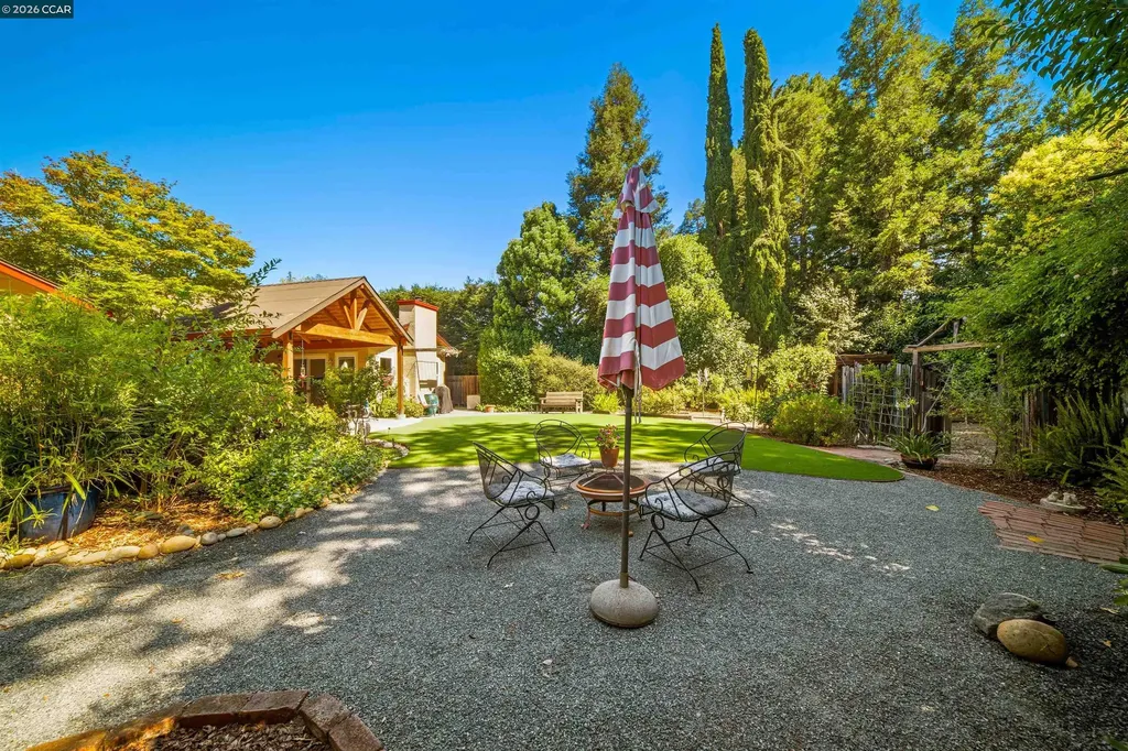 31 Elliot Drive Pleasant Hill CA 94523