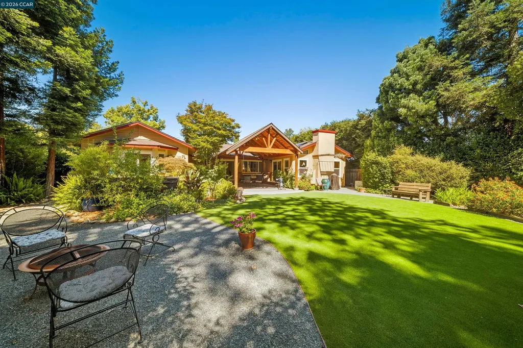 31 Elliot Drive Pleasant Hill CA 94523