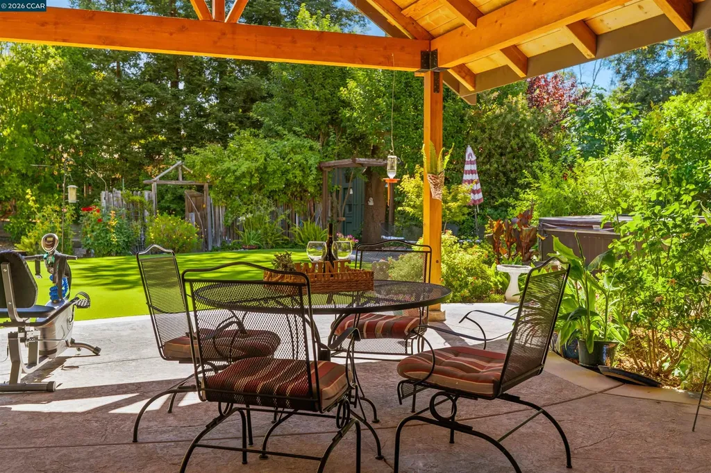 31 Elliot Drive Pleasant Hill CA 94523