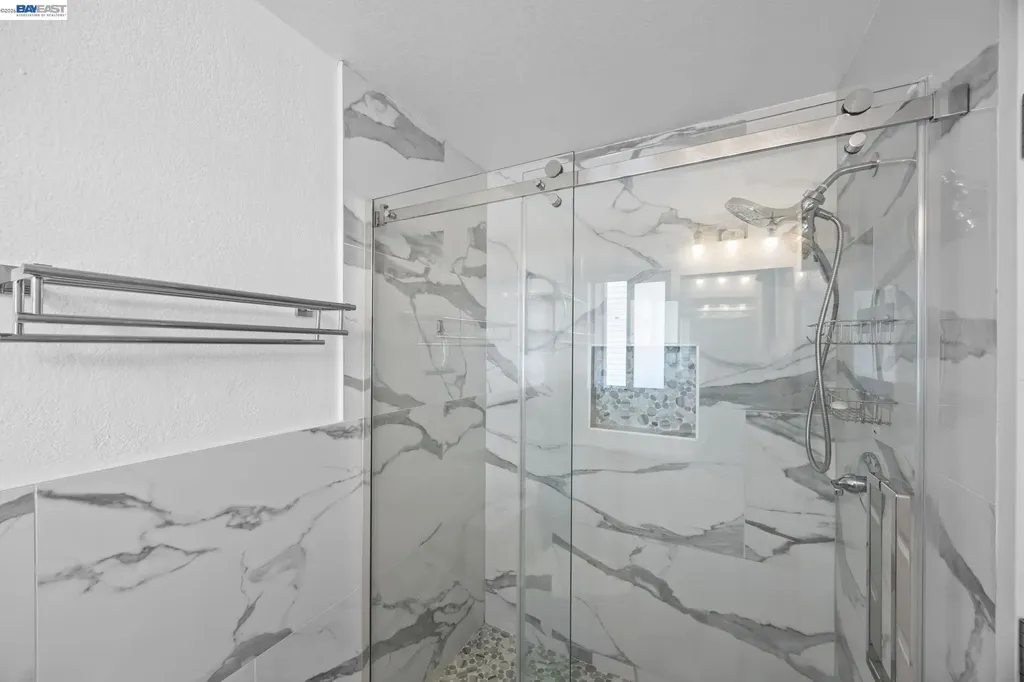 29627 Desert Oak Ct Unit #26 Hayward CA 94544
