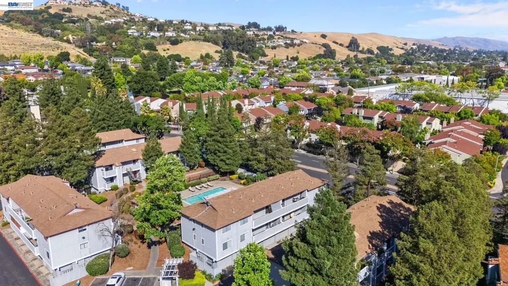 29627 Desert Oak Ct Unit #26 Hayward CA 94544