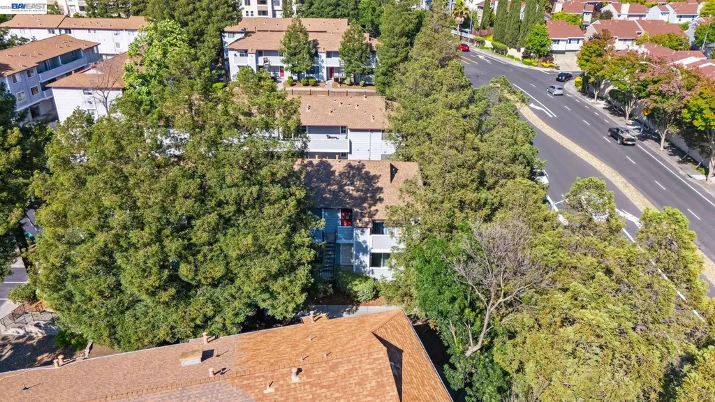 29627 Desert Oak Ct Unit #26 Hayward CA 94544