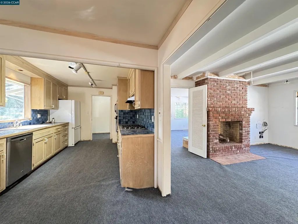 1142 Larch Avenue Moraga CA 94556