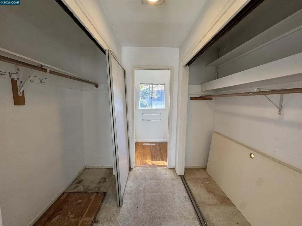 1142 Larch Avenue Moraga CA 94556