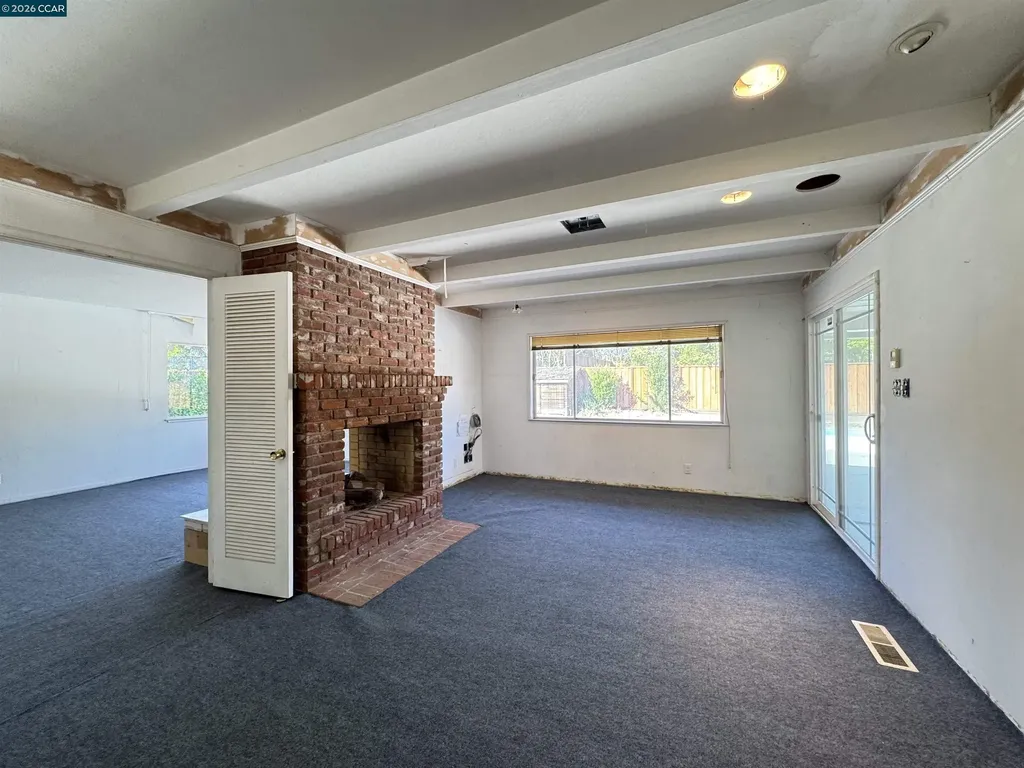 1142 Larch Avenue Moraga CA 94556