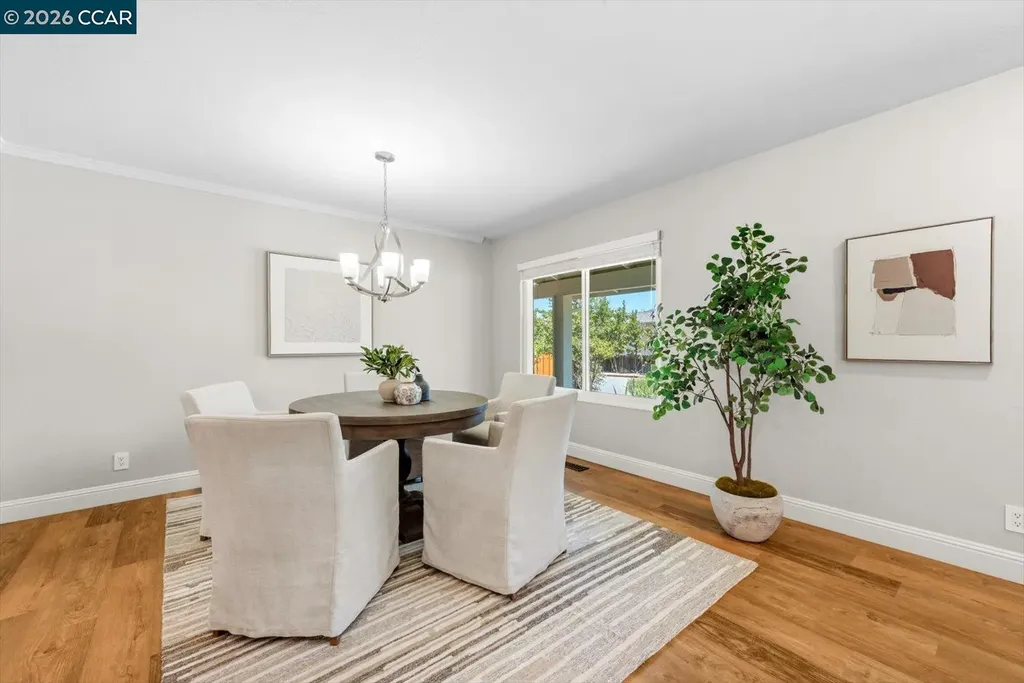 256 Mountaire Circle Clayton CA 94517