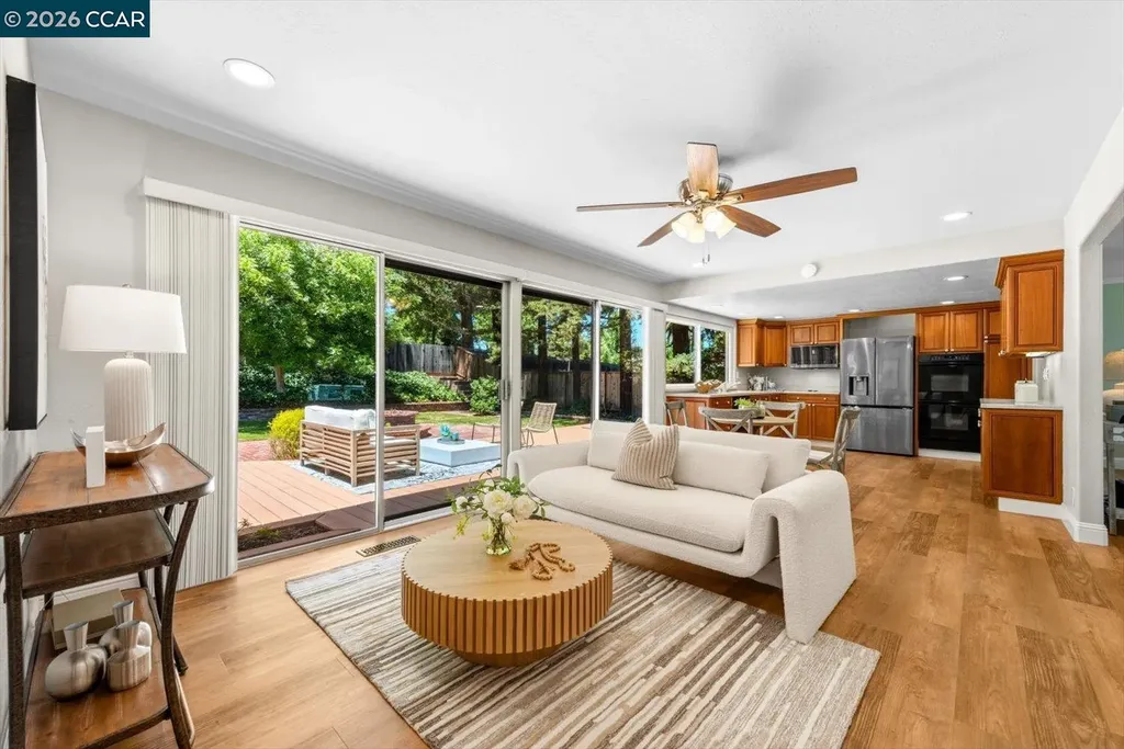 256 Mountaire Circle Clayton CA 94517